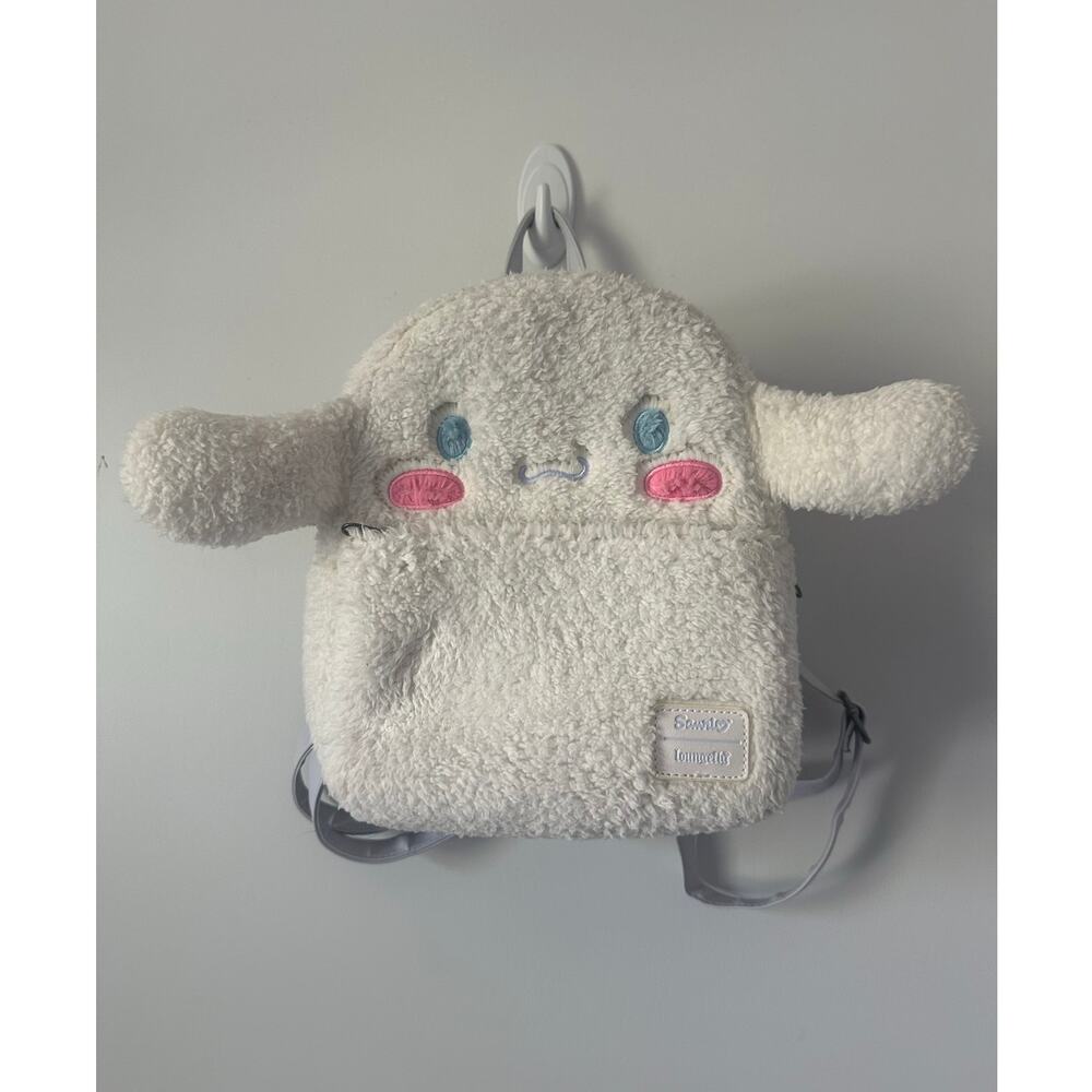 Loungefly Cinnamoroll  Fuzzy Backpack